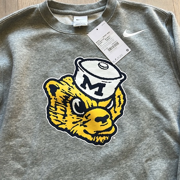 Nike Michigan Wolverines Club Crewneck - Picture 2 of 3